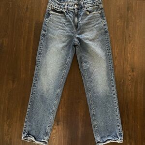 Women’s blue jeans
